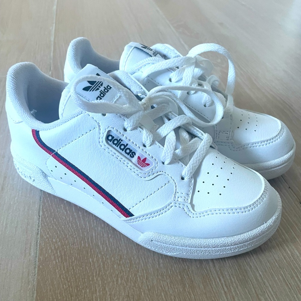 Adidas kids trainer leather sneakers 12K NEW
